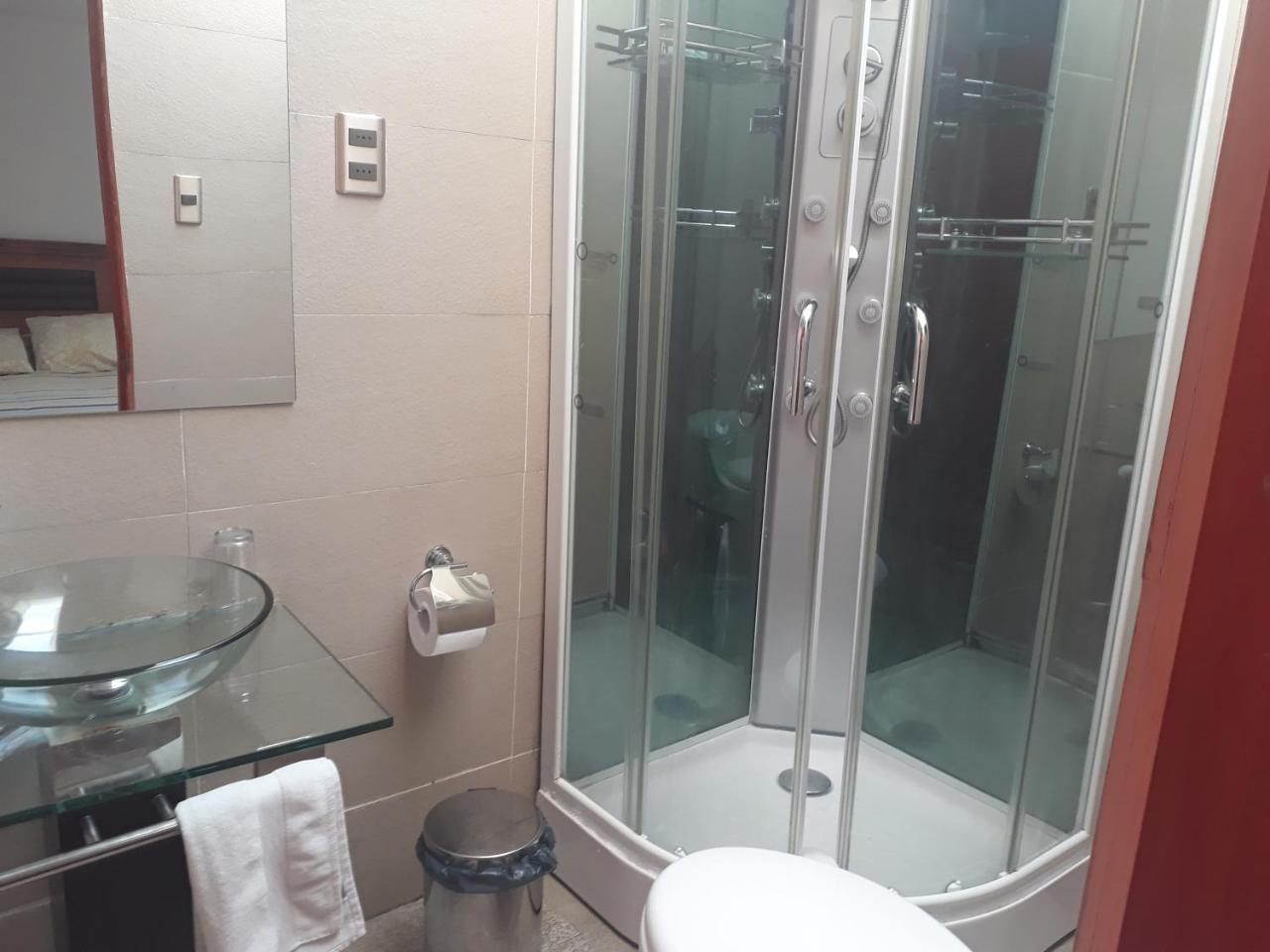 Nubes Hotel